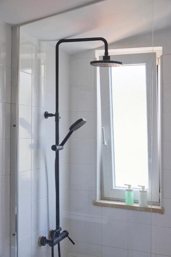 ליסבון Bright Apt W Balcony, Ac, Parking, By Timecooler מראה חיצוני תמונה